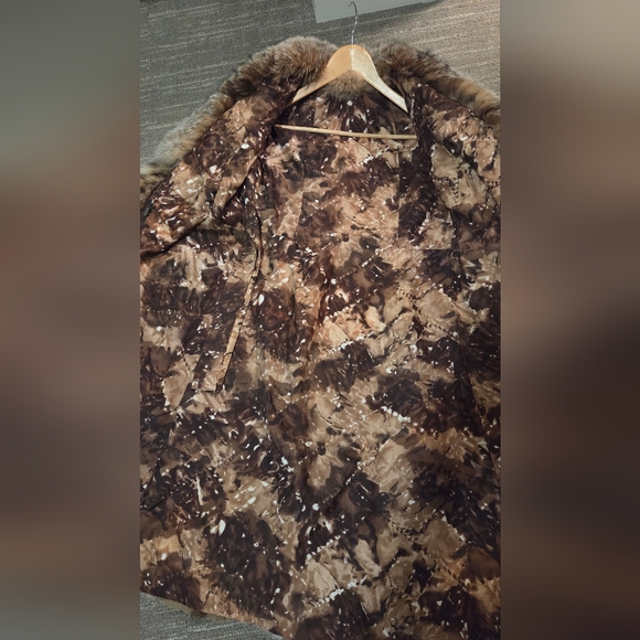 Vintage Lynx Fur Coat - Picture 3 of 12